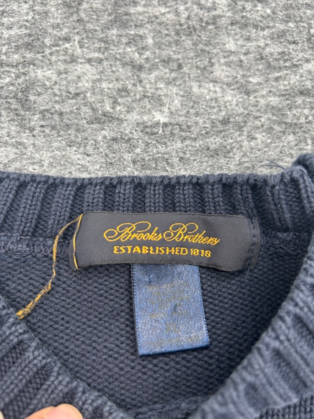 Brooks Brothers Men’s Navy Blue Crewneck Sweater Long Sleeve Size XL - Picture 2 of 8